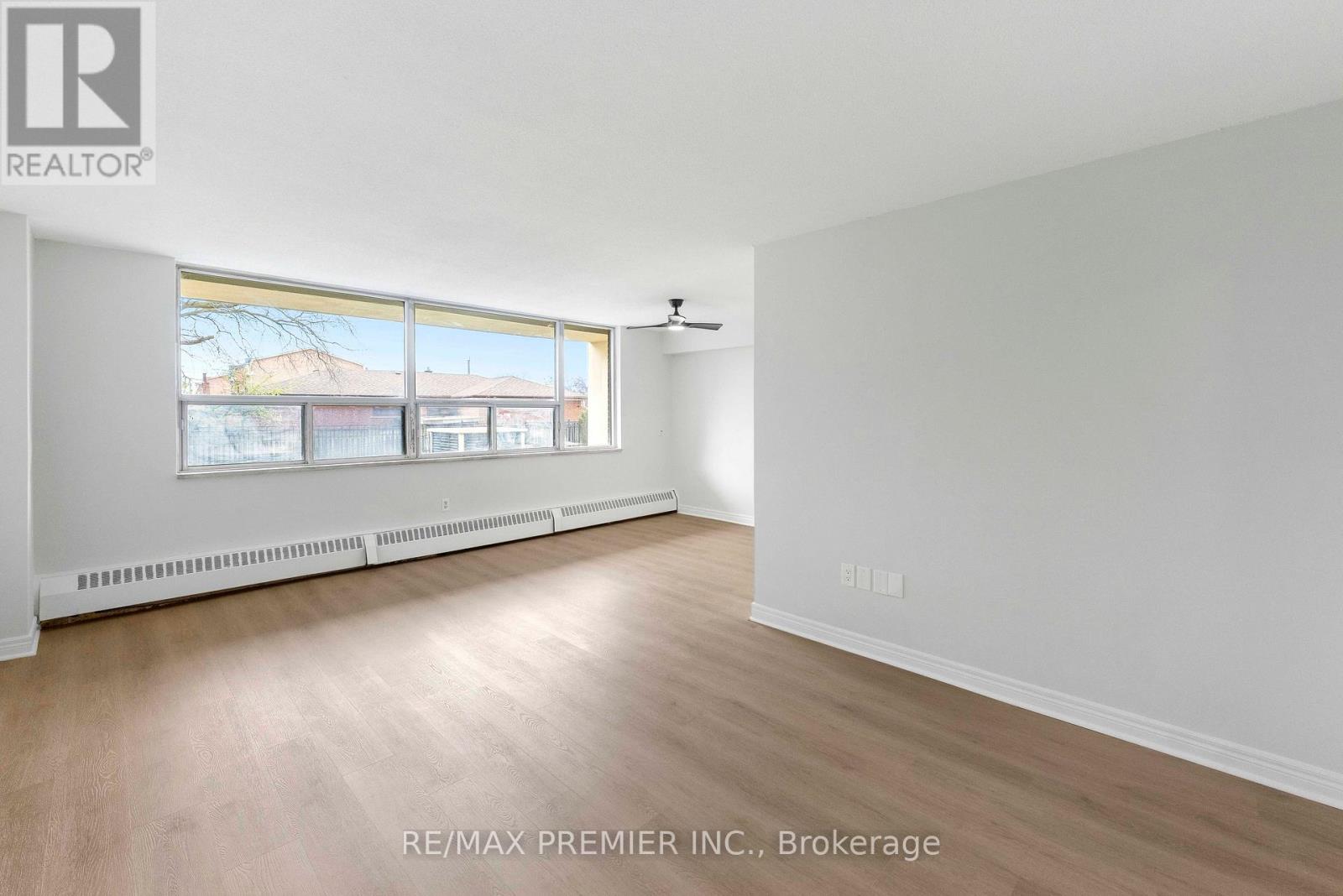#105 5 FRITH ROAD - 2
