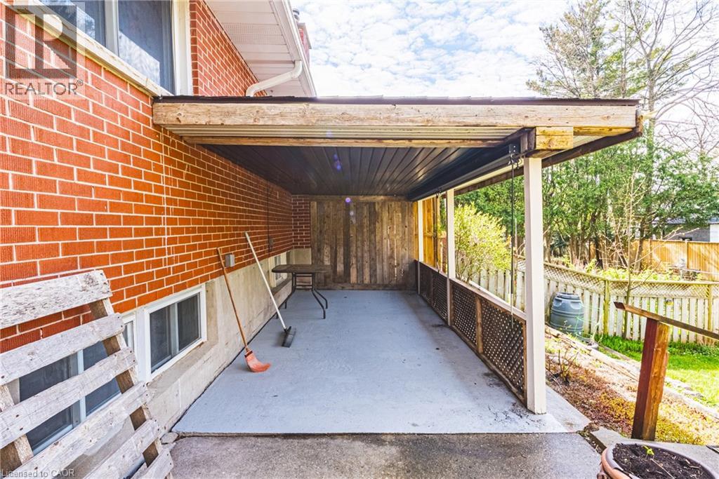 306 VICTORIA Road N, Guelph, Ontario, N1E5J4 — Photo 2