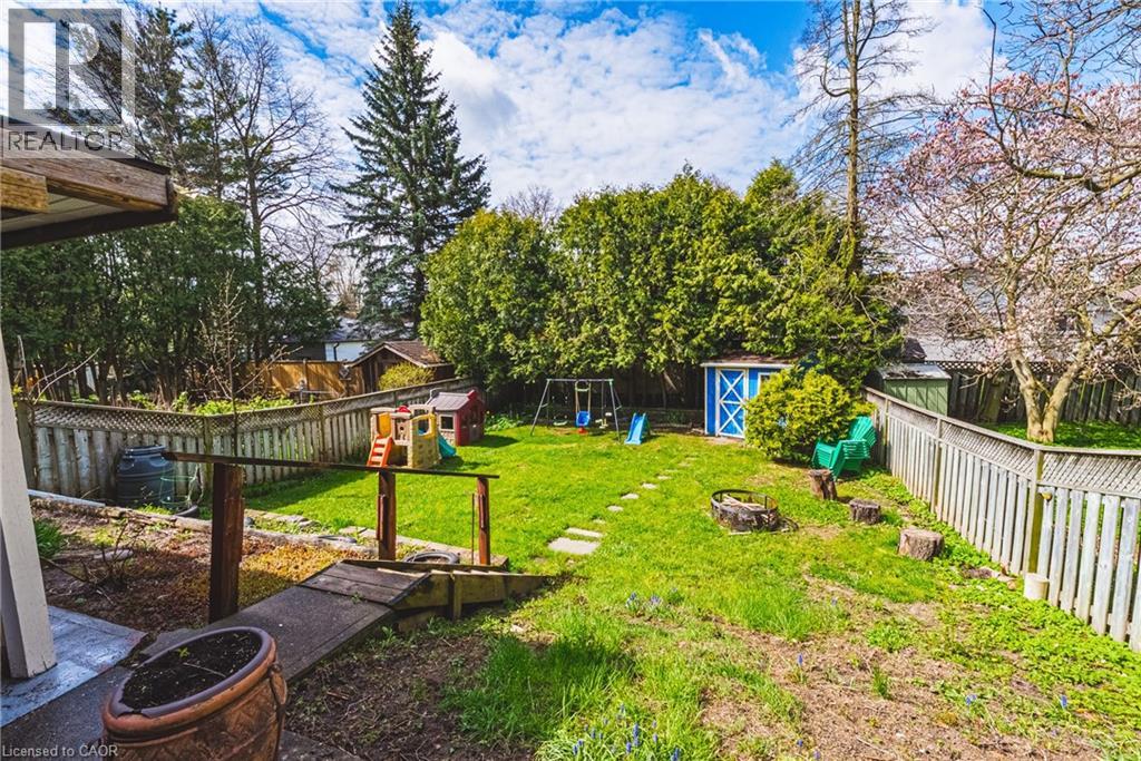 306 VICTORIA Road N - 29