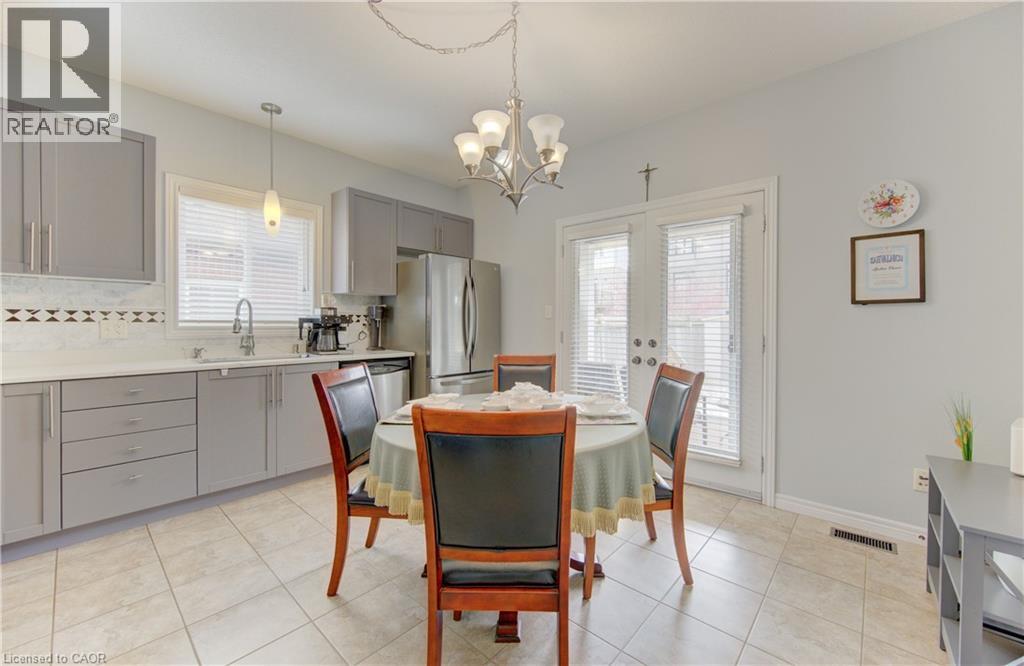 369 ZELLER Drive, Kitchener, Ontario, N2A0A3 — Photo 41