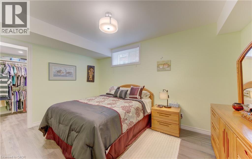 369 ZELLER Drive, Kitchener, Ontario, N2A0A3 — Photo 37