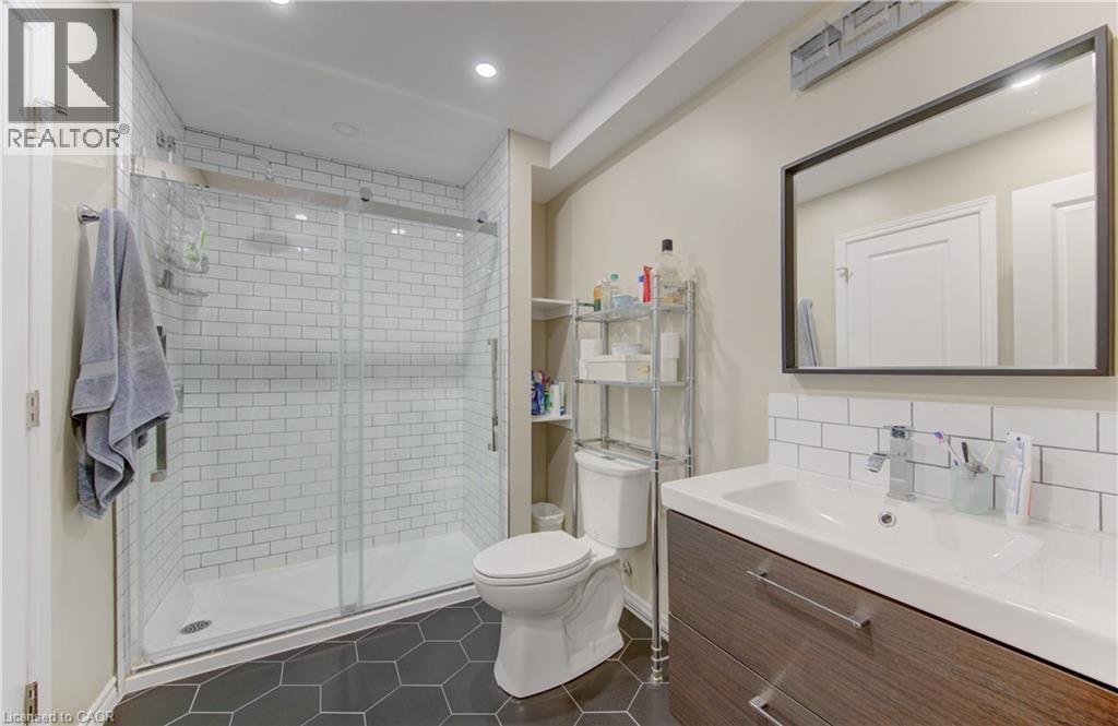 369 ZELLER Drive, Kitchener, Ontario, N2A0A3 — Photo 38