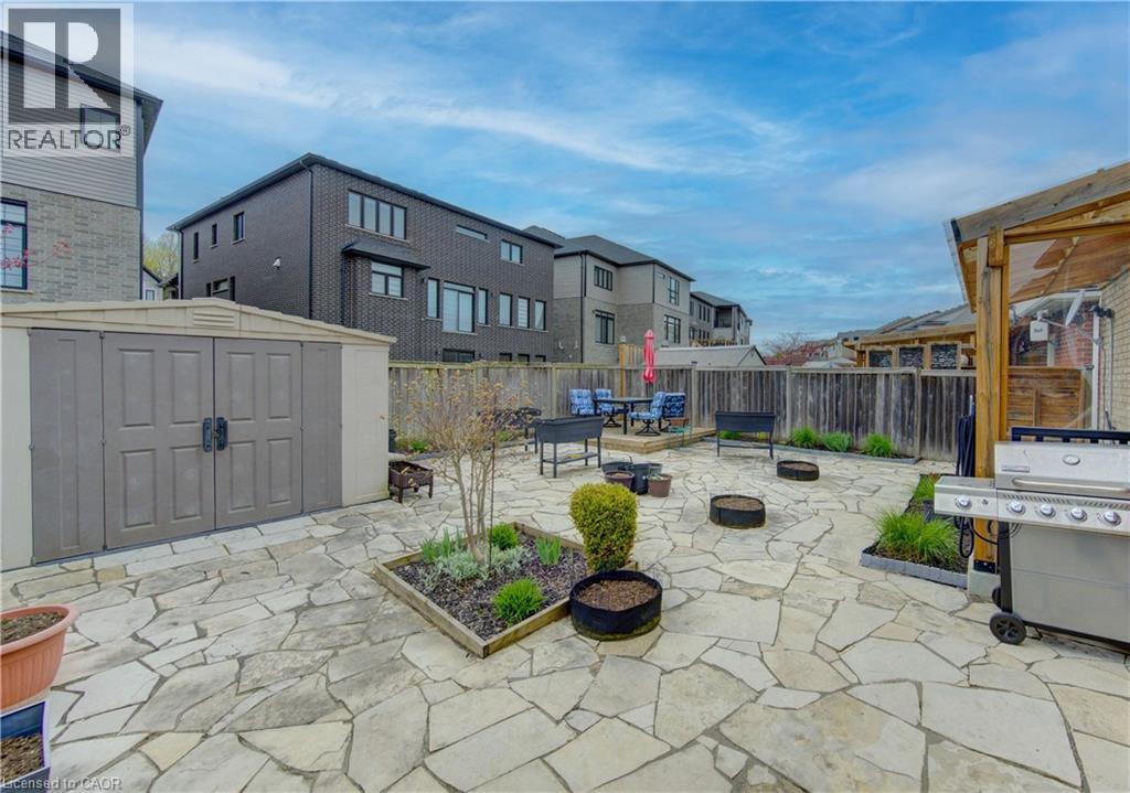 369 ZELLER Drive, Kitchener, Ontario, N2A0A3 — Photo 7