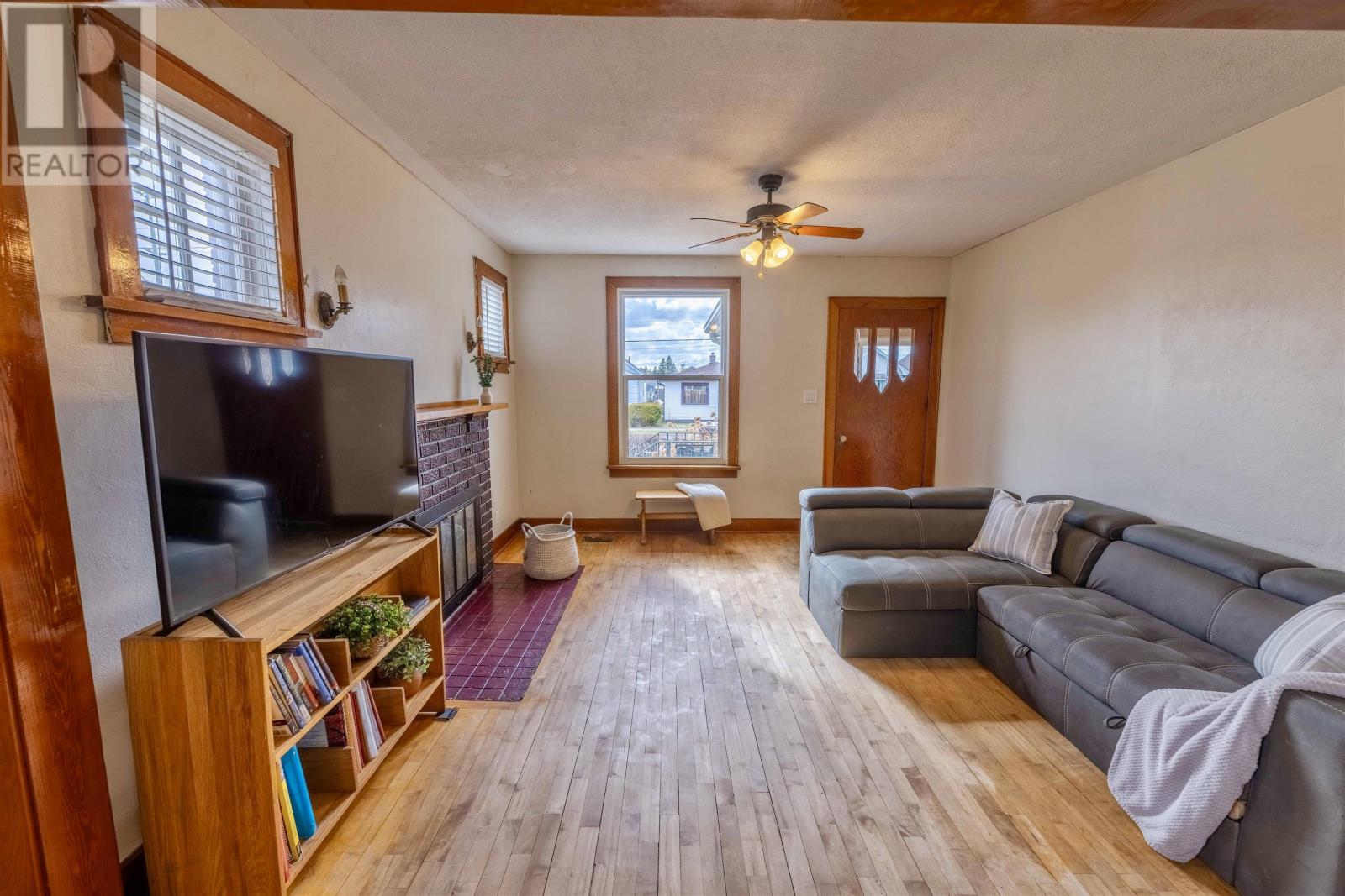 1010 Sprague ST, Thunder Bay, Ontario, P7E1V9 — Photo 8