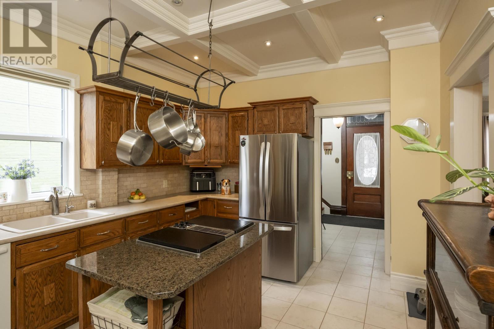 327 Catherine ST, Thunder Bay, Ontario, P7E1K7 — Photo 50