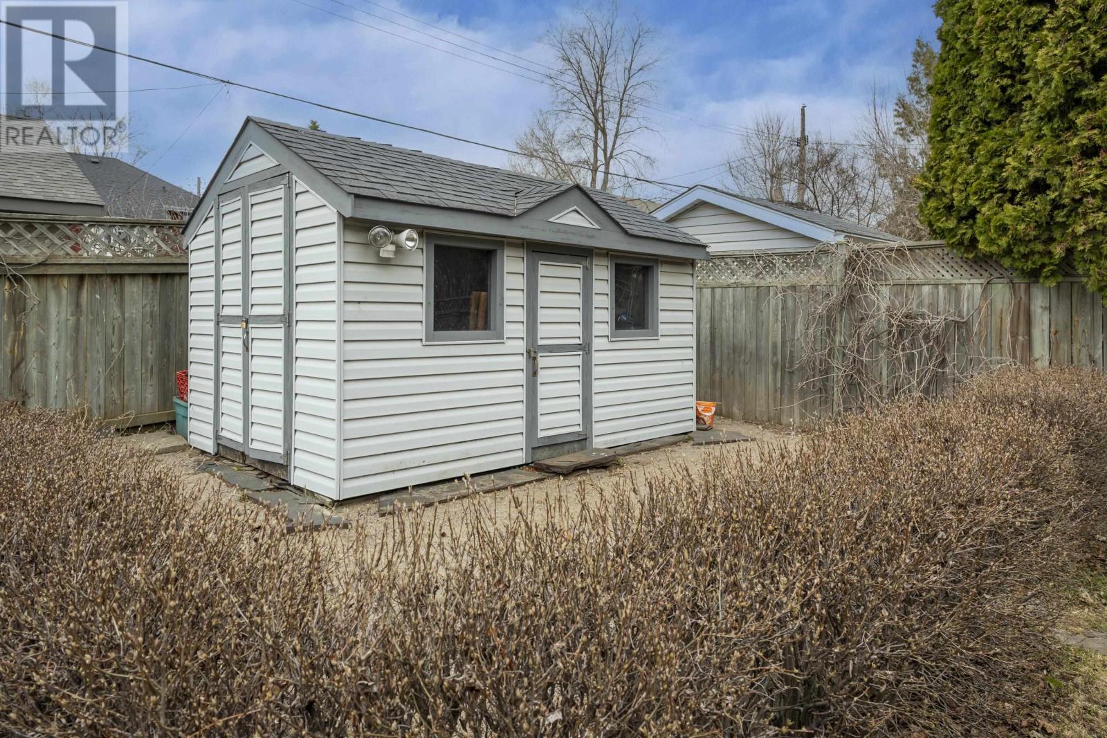 327 Catherine ST, Thunder Bay, Ontario, P7E1K7 — Photo 45