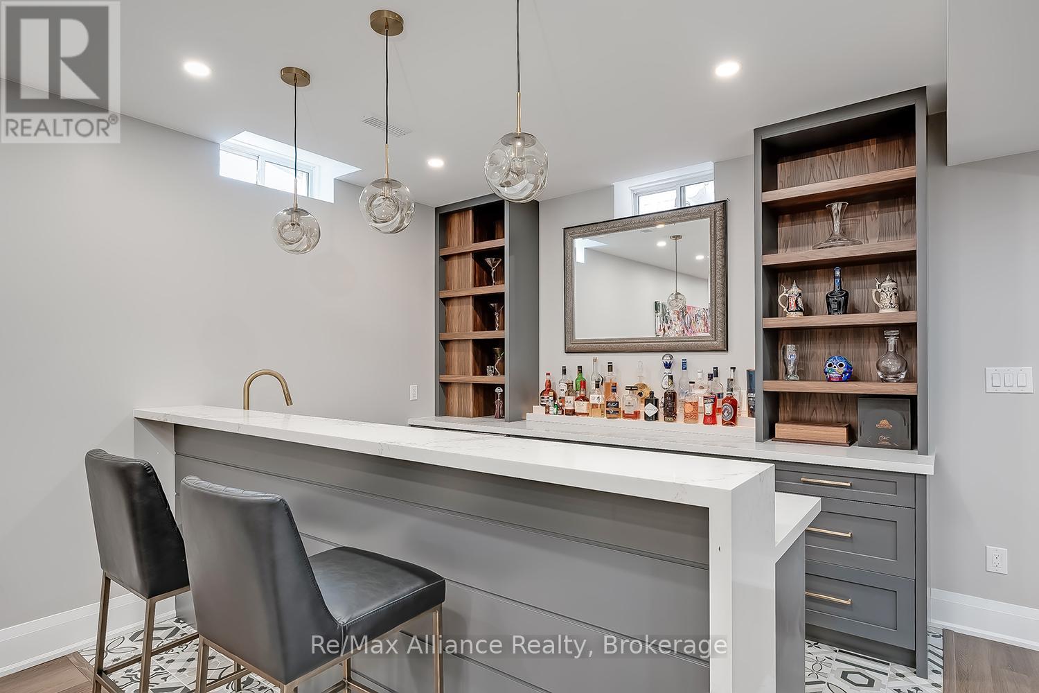 2182 GALLOWAY DRIVE - 37