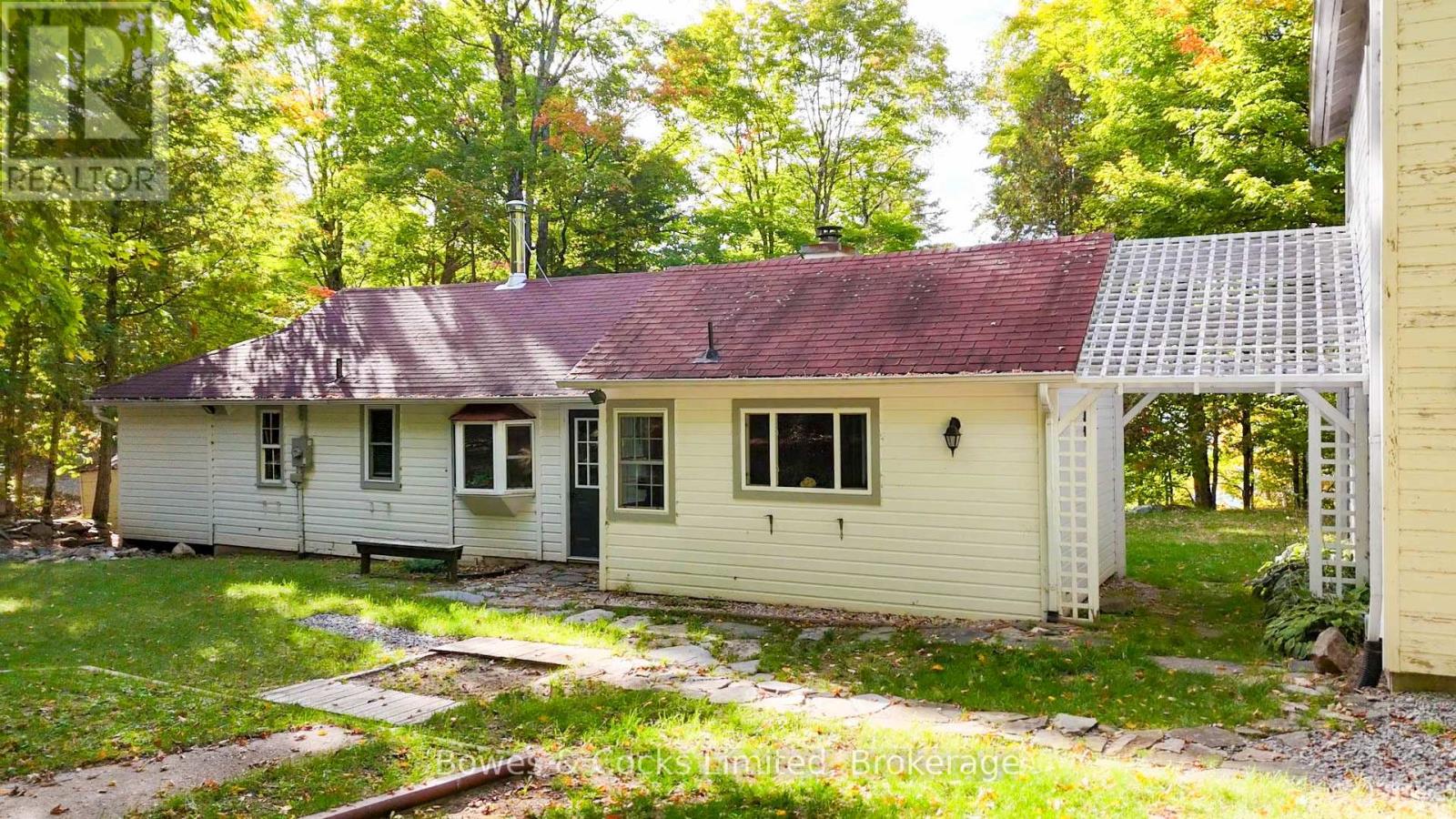 408 COUCHS ROAD - 46
