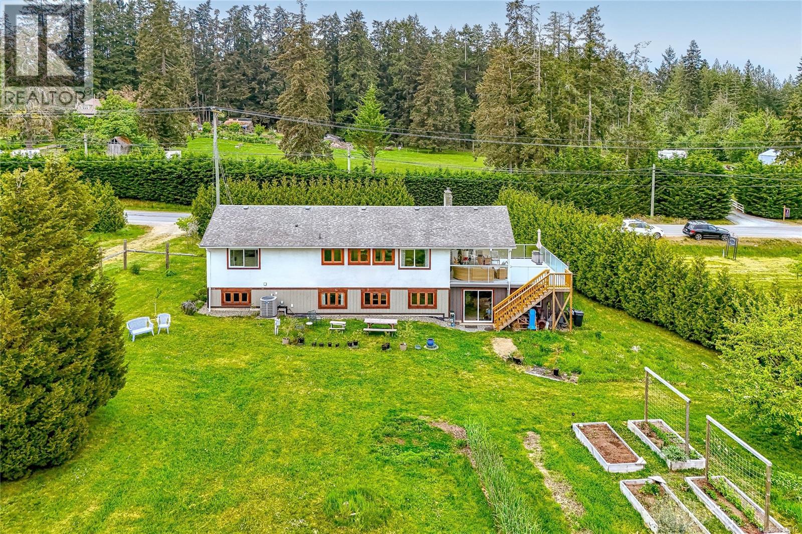 1160 Fisher Rd - 44