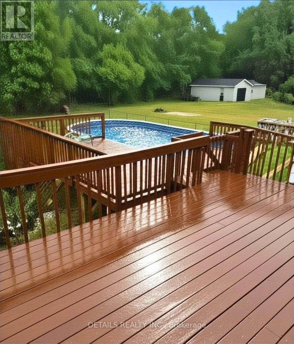 7 TILLY LANE - Image 2