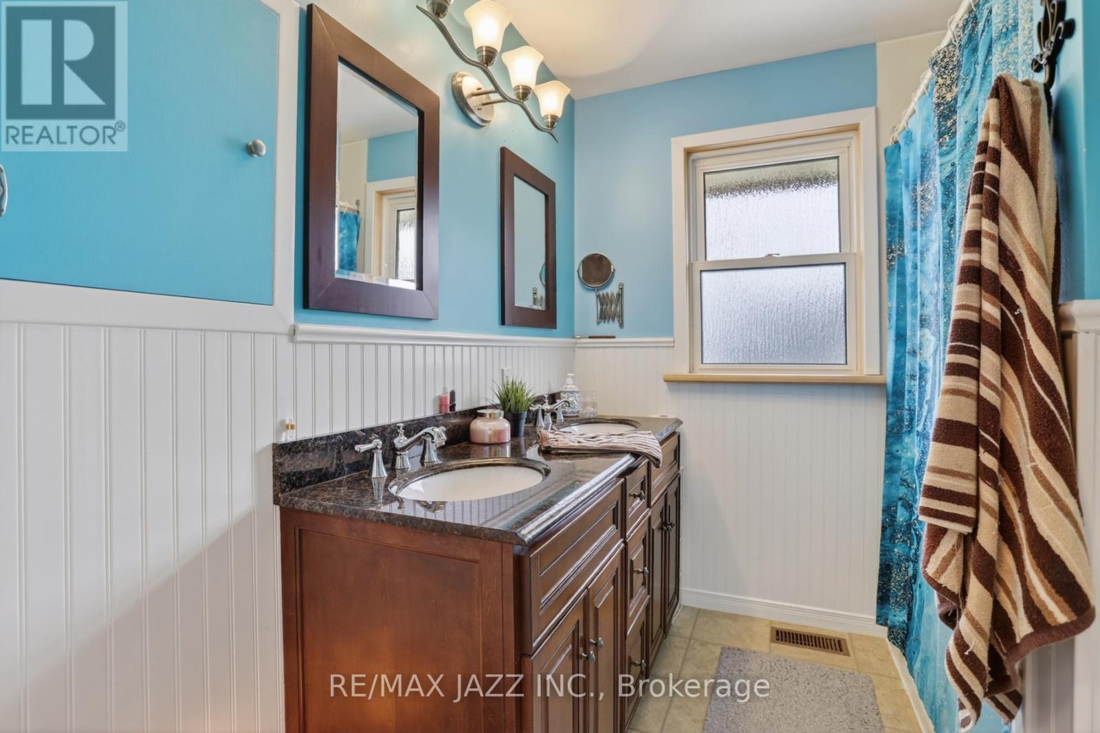 1206 BELVEDERE AVENUE - 12