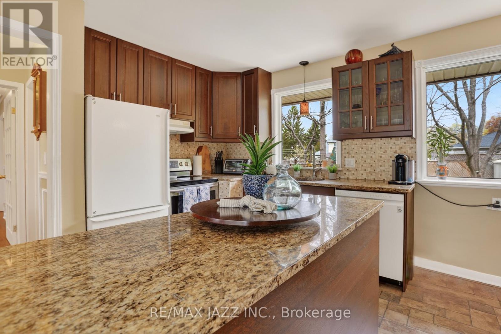 1206 BELVEDERE AVENUE - 8