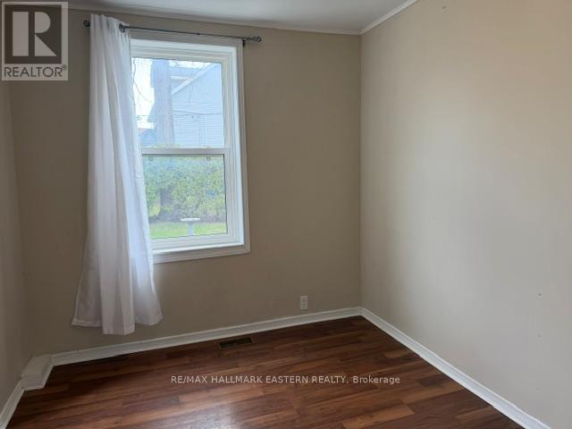 5 GEORGE STREET E - 9