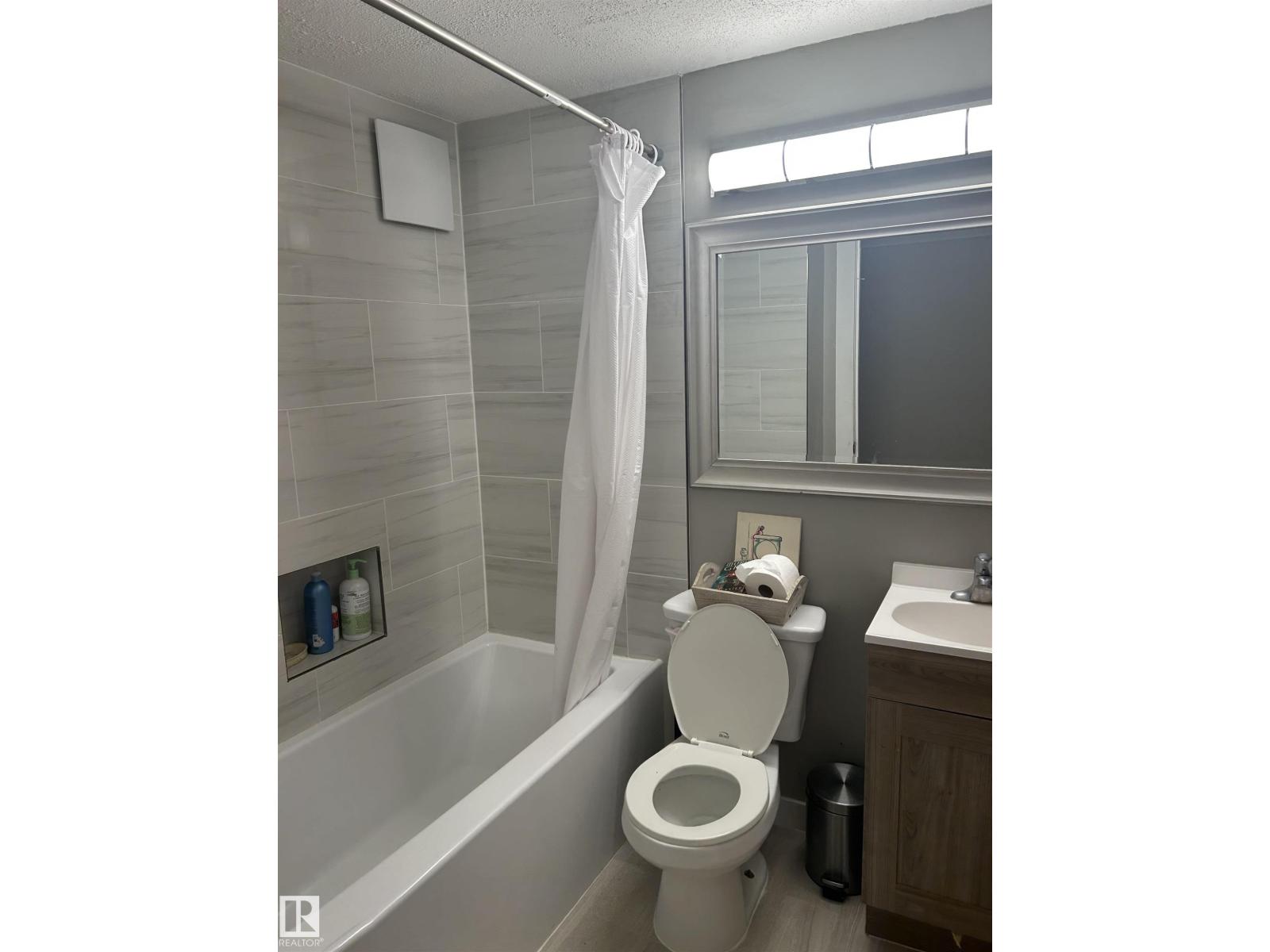 4123 136 AV NW - 22