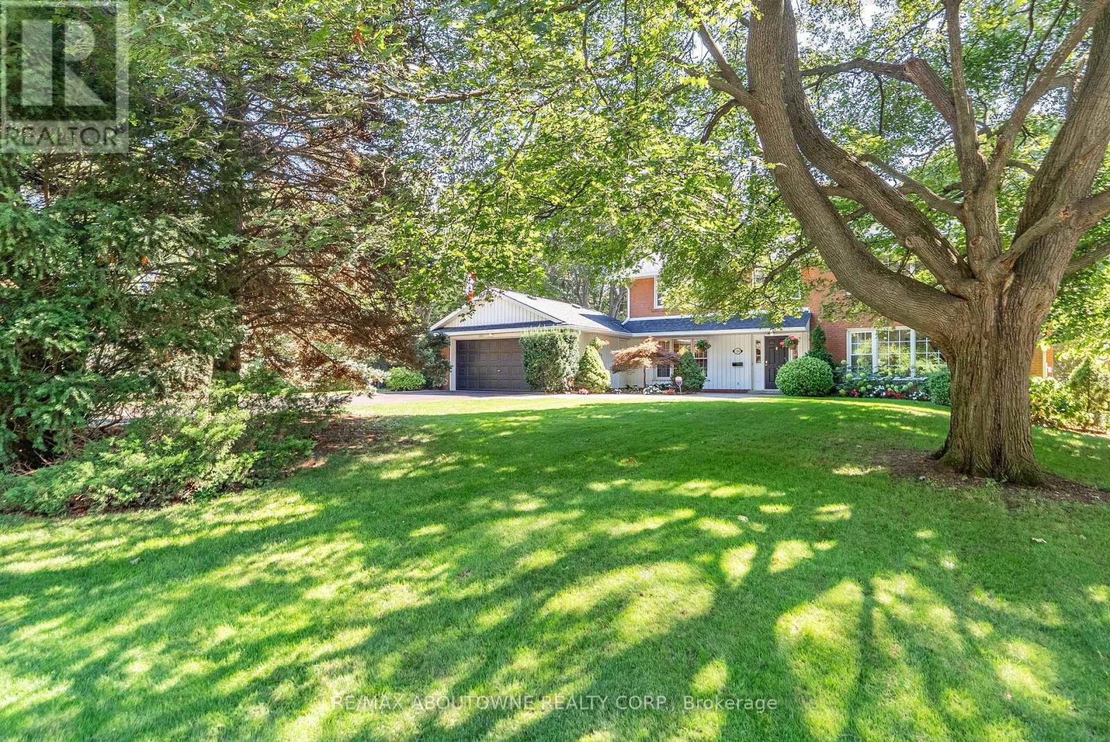 1284 CLEAVER DRIVE - 33