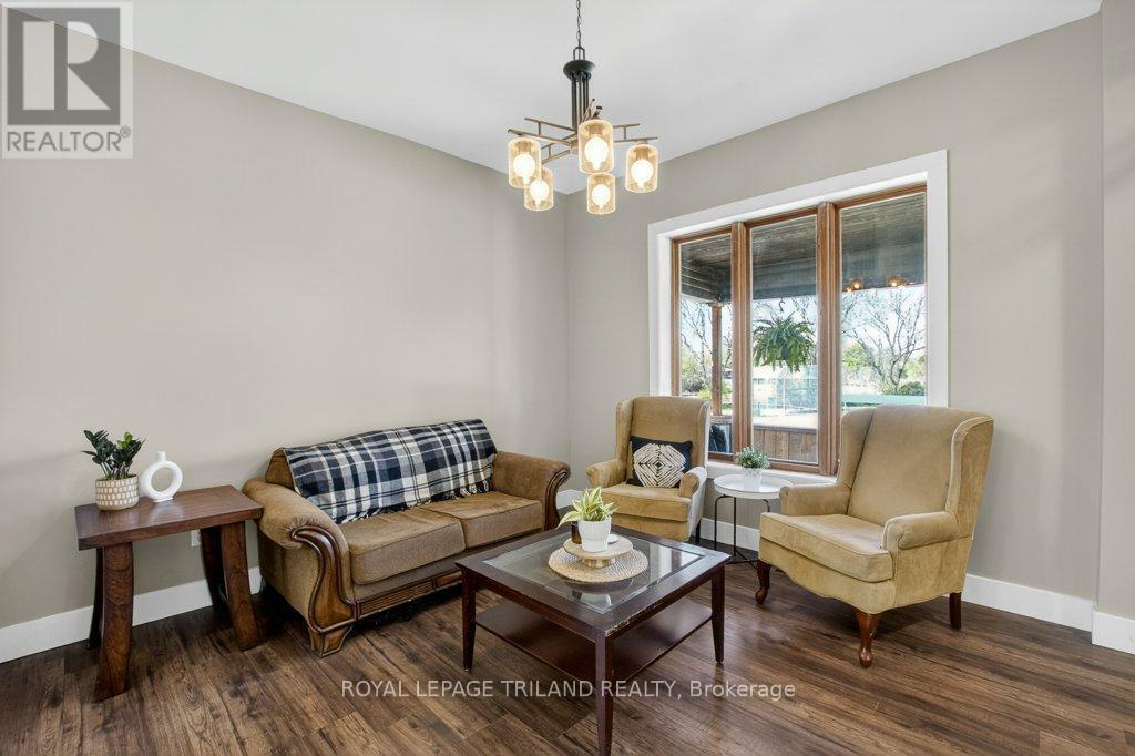 73.5 HUGHES STREET - 7