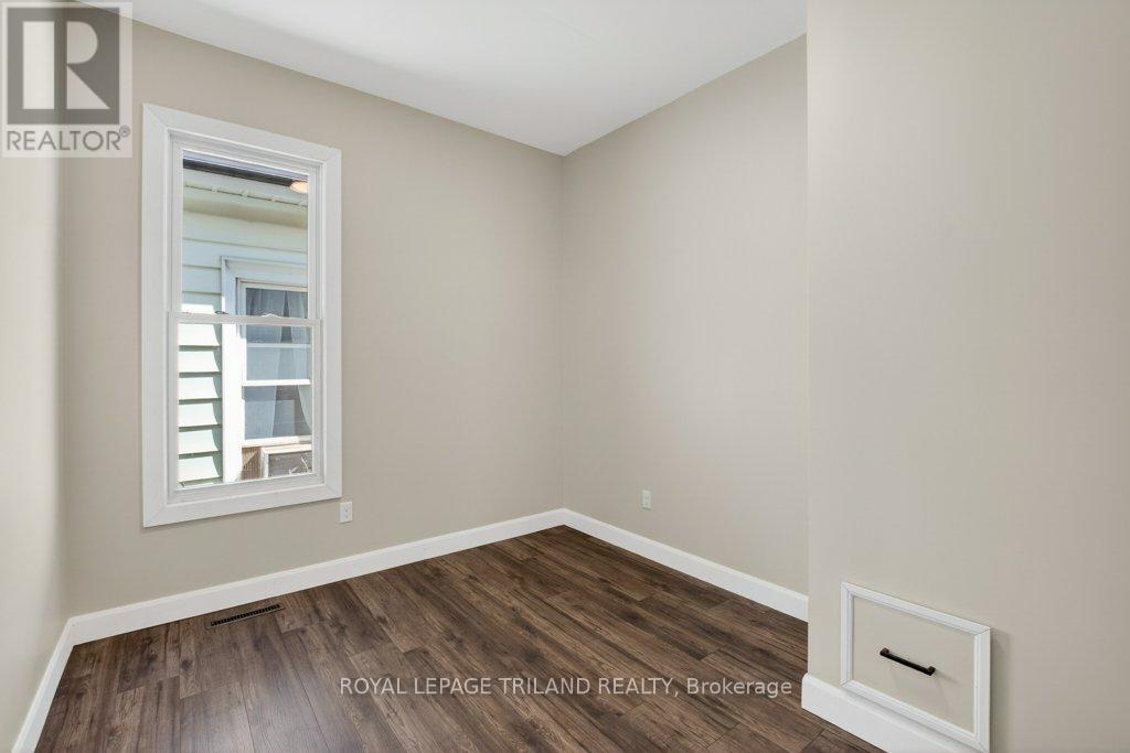 73.5 HUGHES STREET - 9