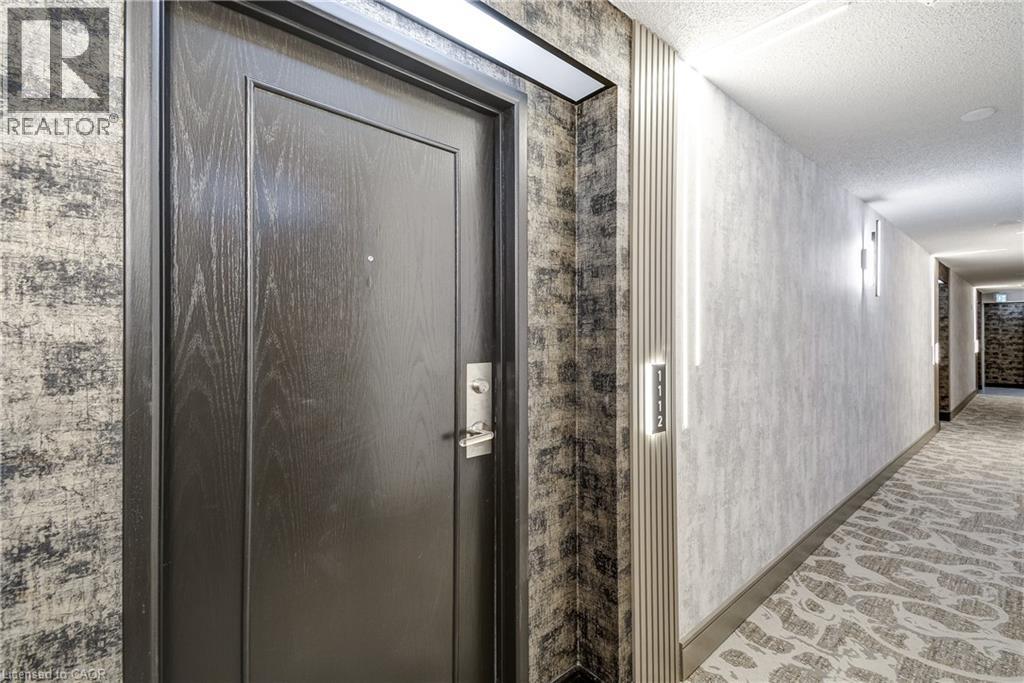 1276 MAPLE CROSSING Boulevard Unit# 1112, Burlington, Ontario, L7S2J9 — Photo 3
