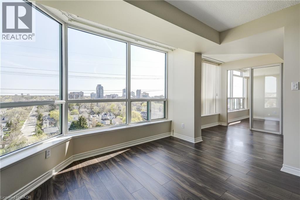1276 MAPLE CROSSING Boulevard Unit# 1112, Burlington, Ontario, L7S2J9 — Photo 8