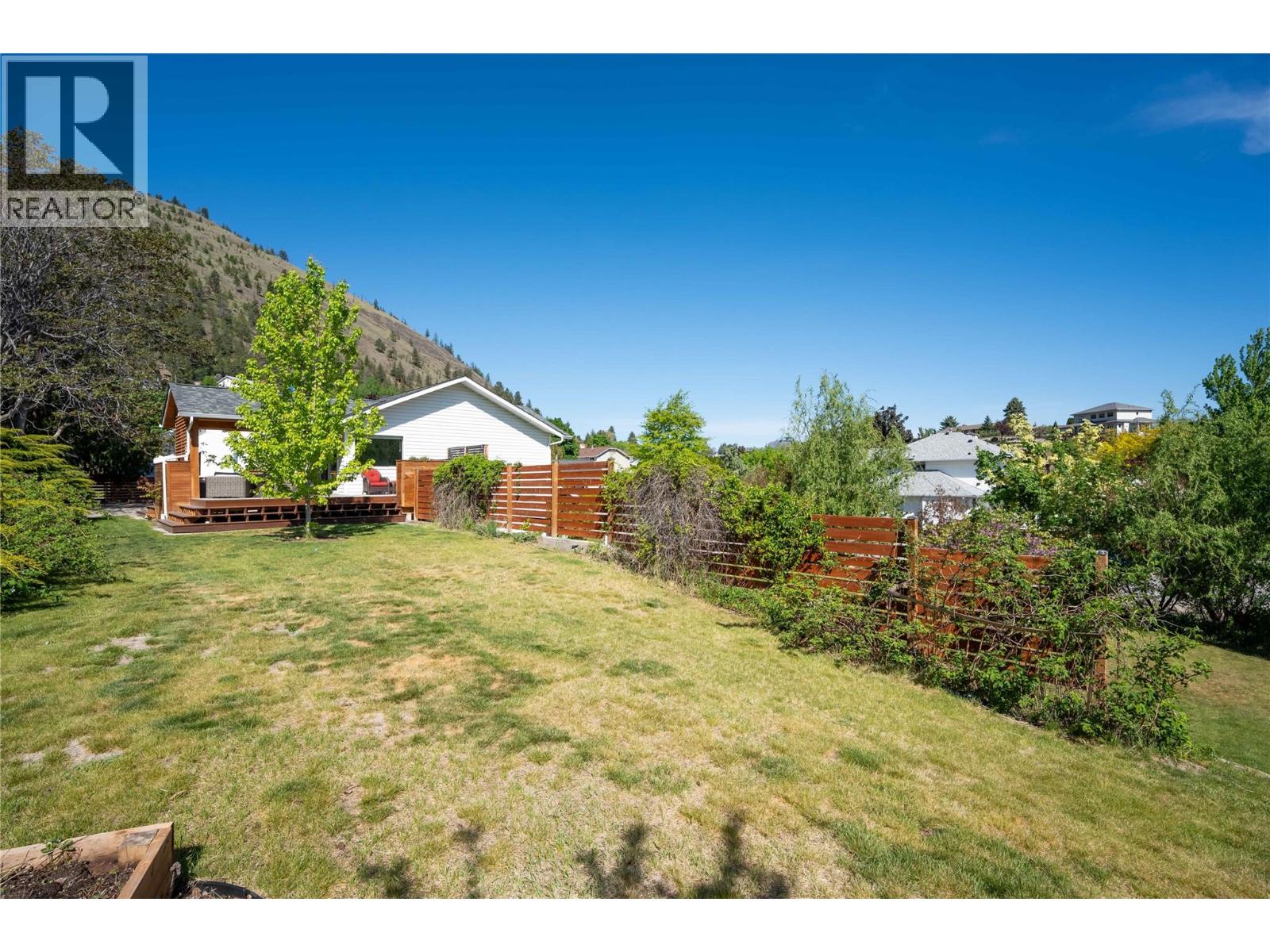 6106 ORR Place, Summerland
