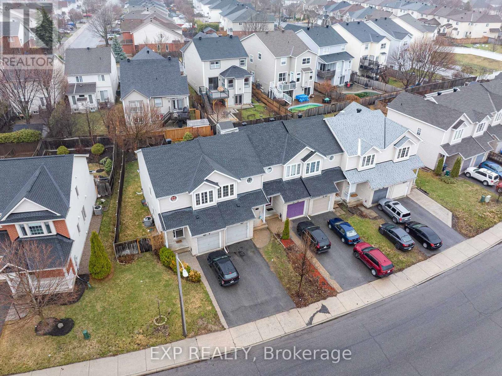 436 CLARIDGE DRIVE - 28