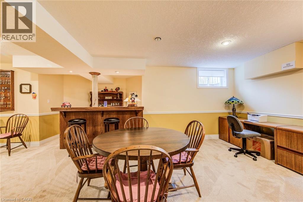 44 LASCHINGER Boulevard, New Hamburg, Ontario, N3A2G7 — Photo 41