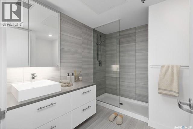 #1104 490 2nd AVENUE S - 13