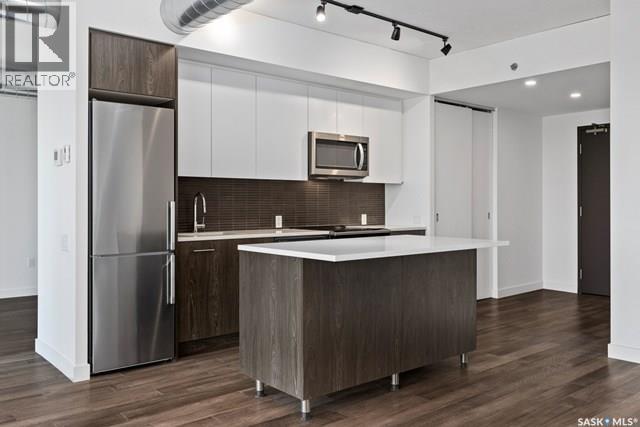 #1104 490 2nd AVENUE S - 19