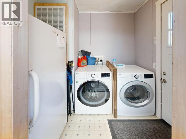 24-4500 CLARIDGE ROAD - 4