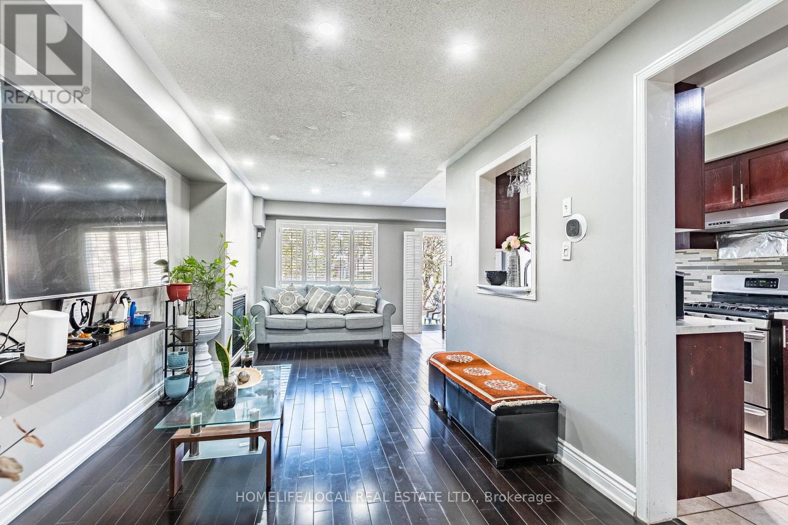 ## 36 770 OTHELLO COURT - 11