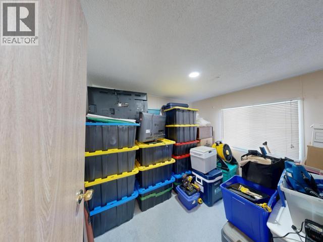 24-4500 CLARIDGE ROAD - 11