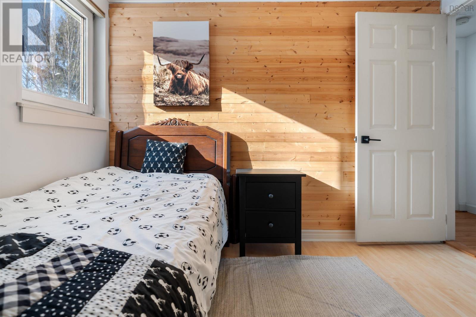 Property 38 of 48 of 8671 Highway 2