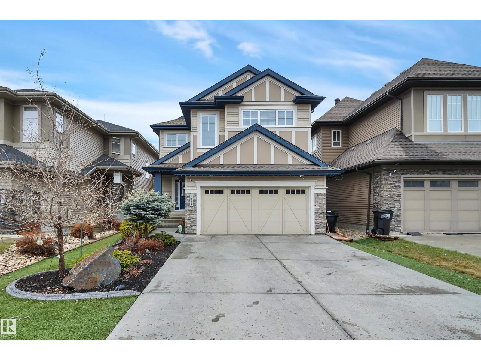 1958 AINSLIE LINK SW, Edmonton