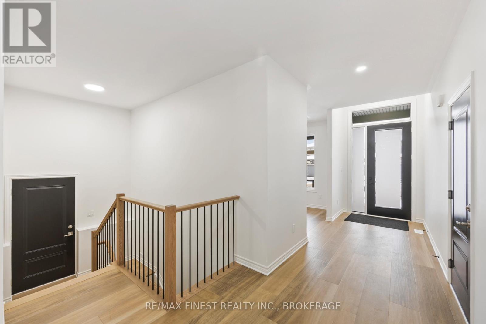 #LOT E16 1368 WOODFIELD CRESCENT - 16