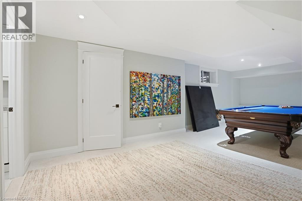 735 GEORGE Street - 27