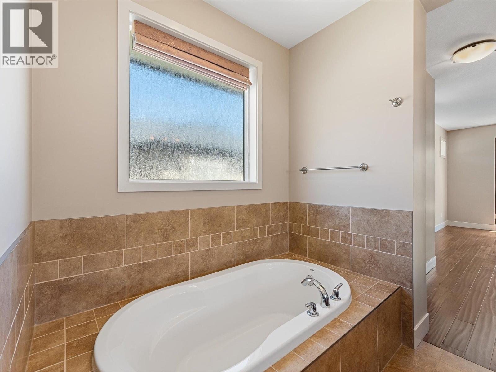 2413 Cobblestone Road - 33