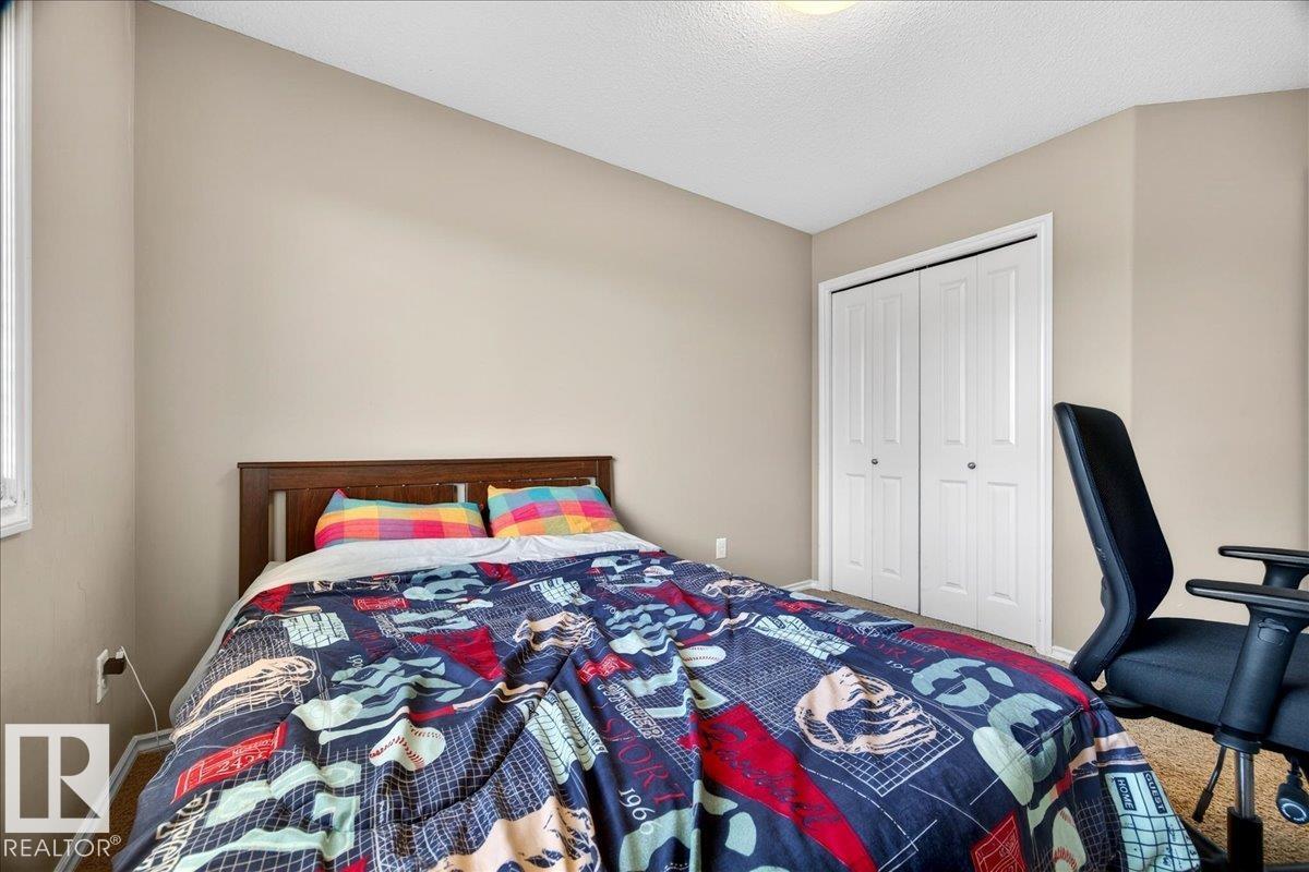 18080 89 ST NW - 29