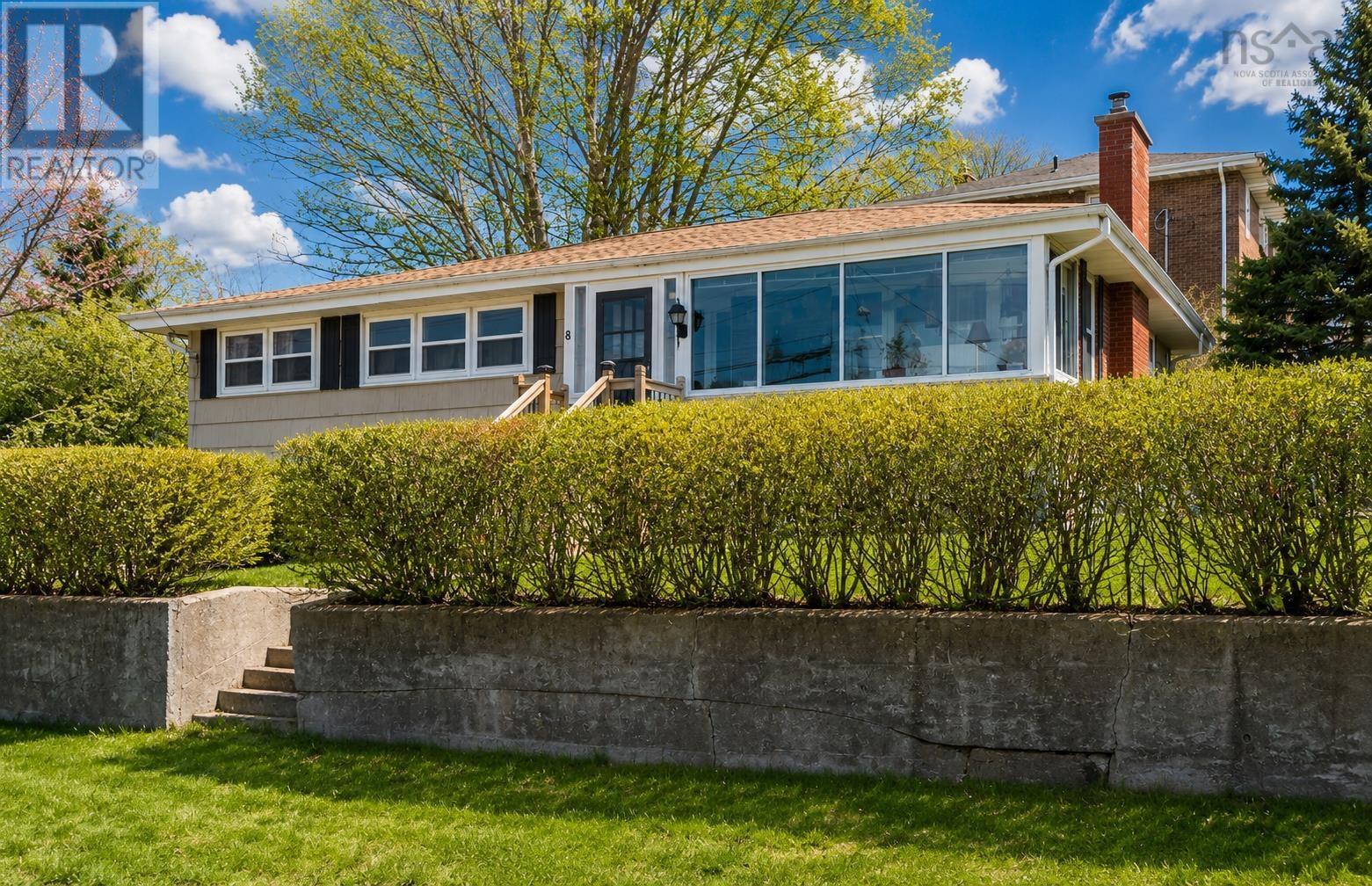 Property photo of 8 Curley Drive