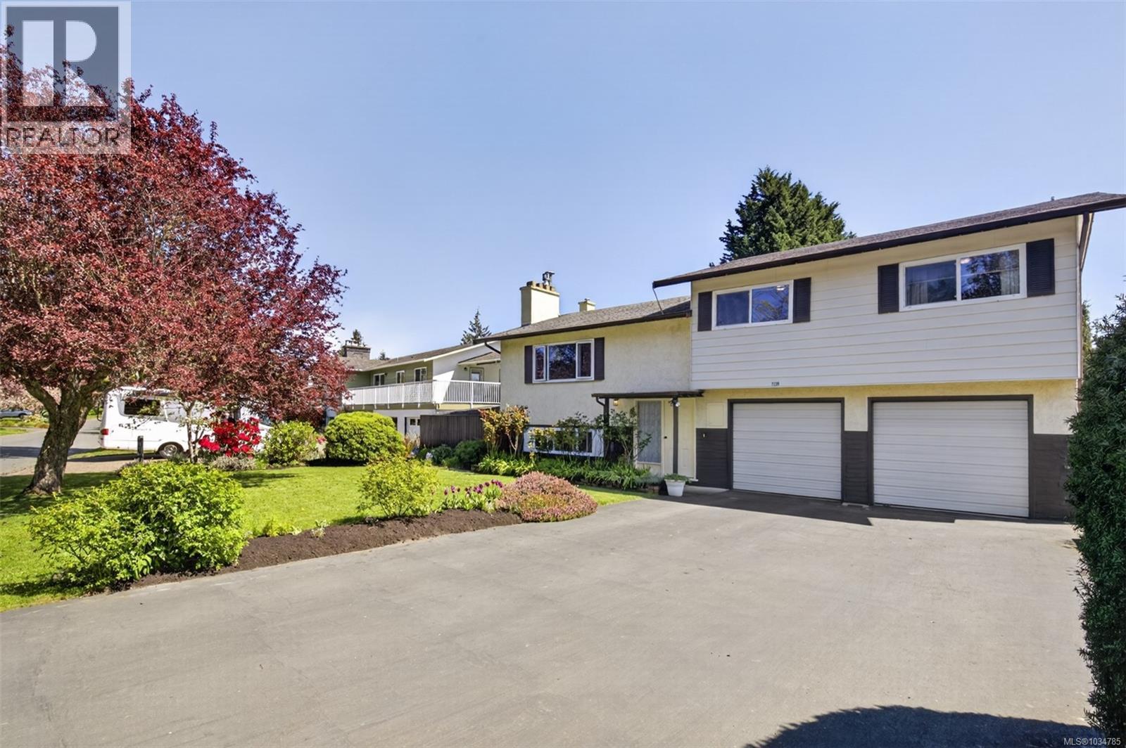 7739 Bruce Gordon Pl - 10