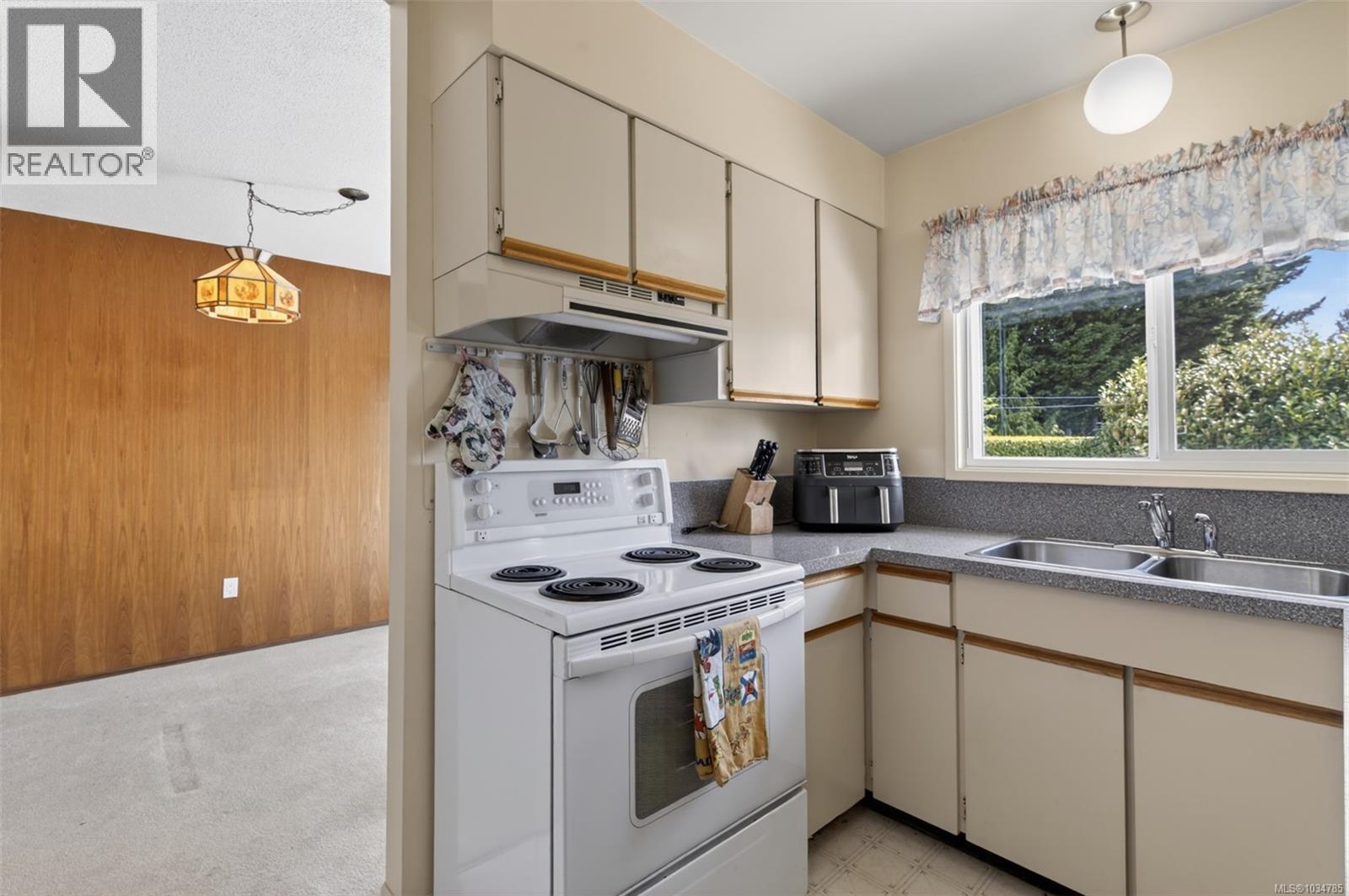 7739 Bruce Gordon Pl - 21