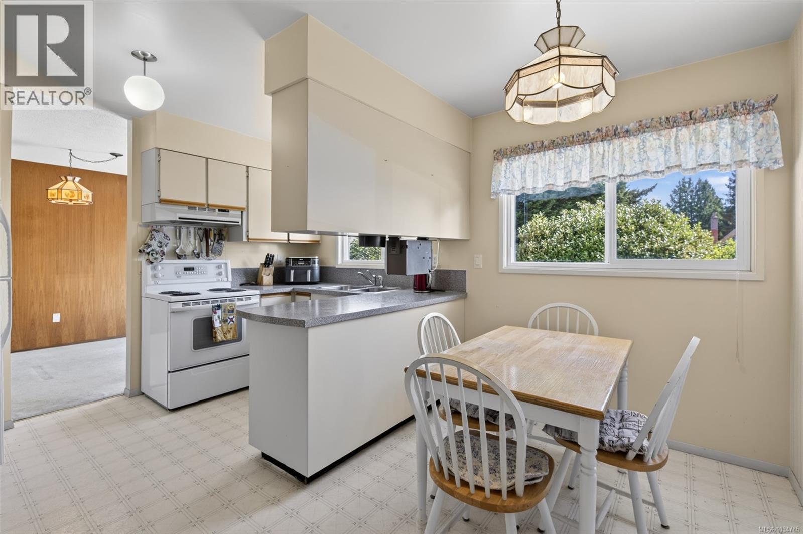 7739 Bruce Gordon Pl - 24