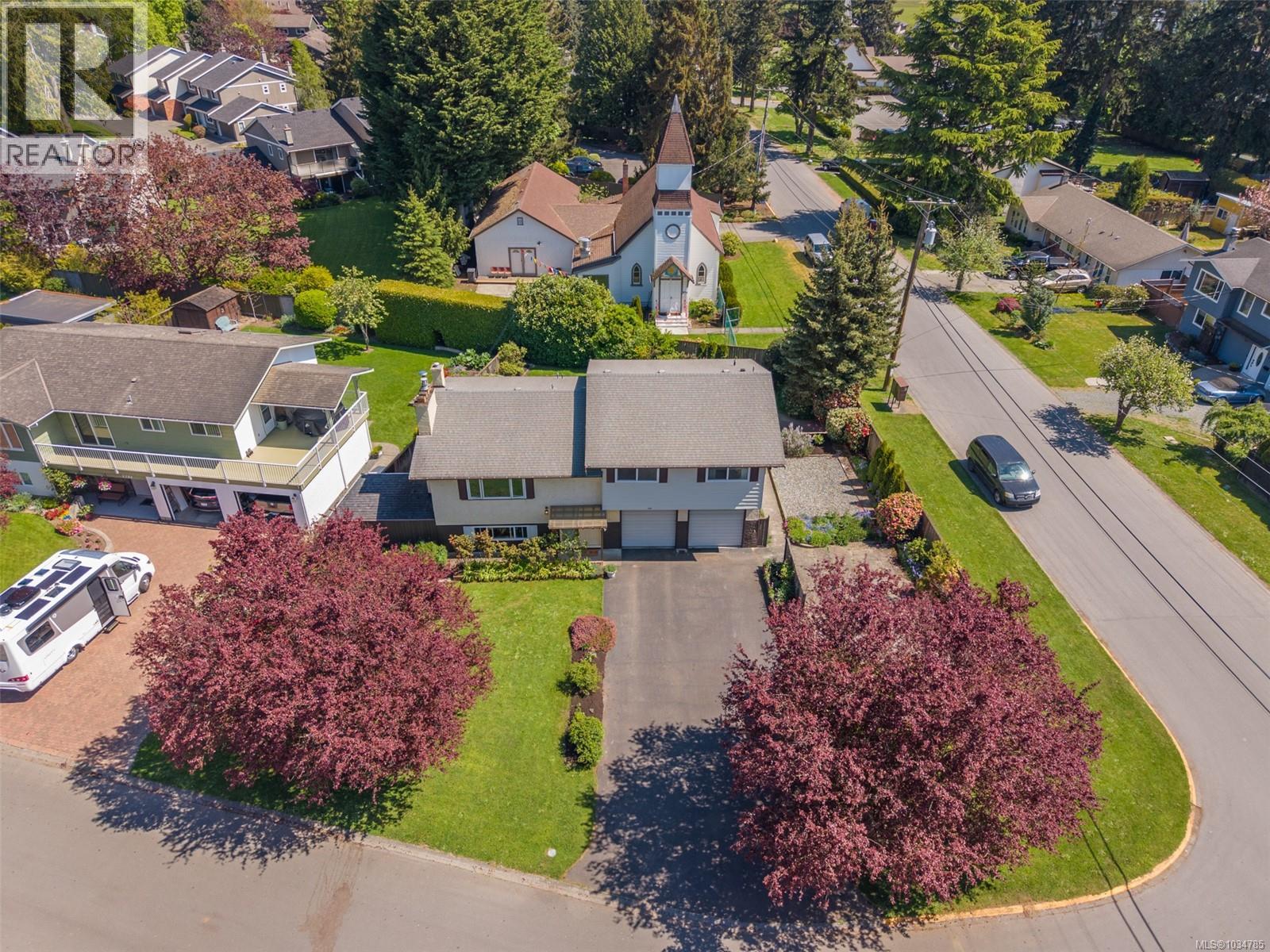 7739 Bruce Gordon Pl - Image 3