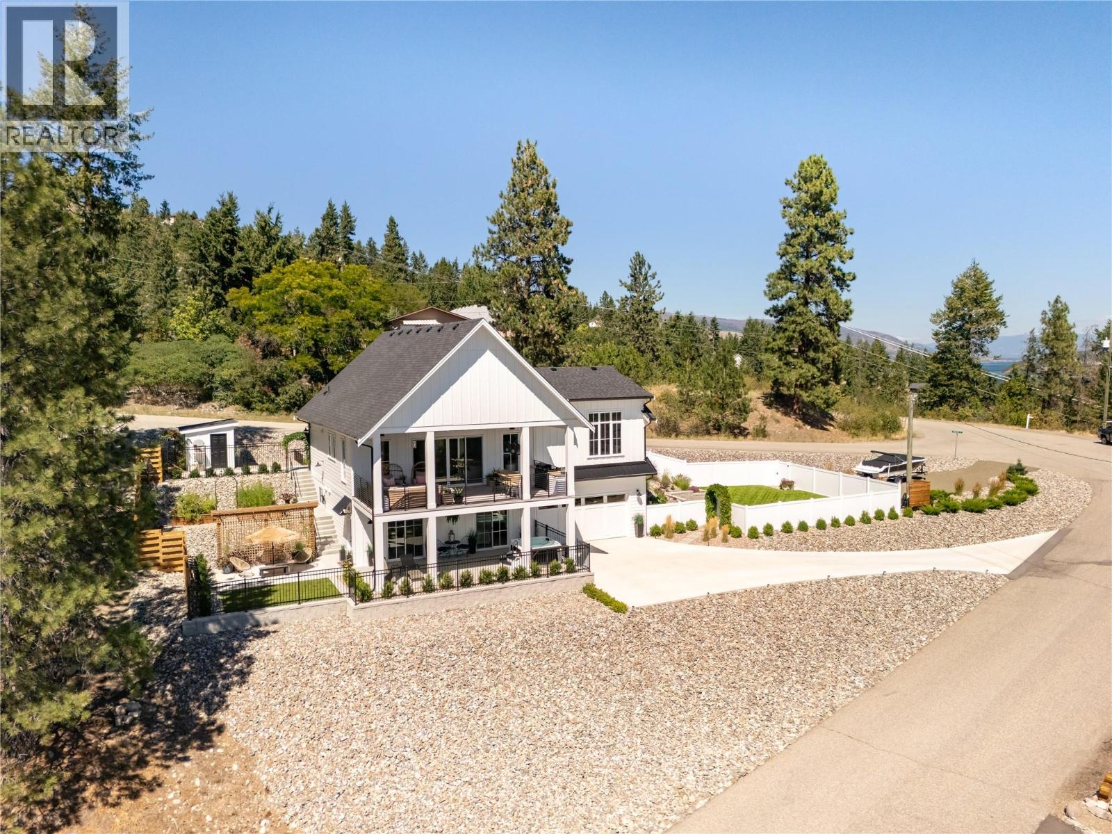 10320 Columbia Way - 71