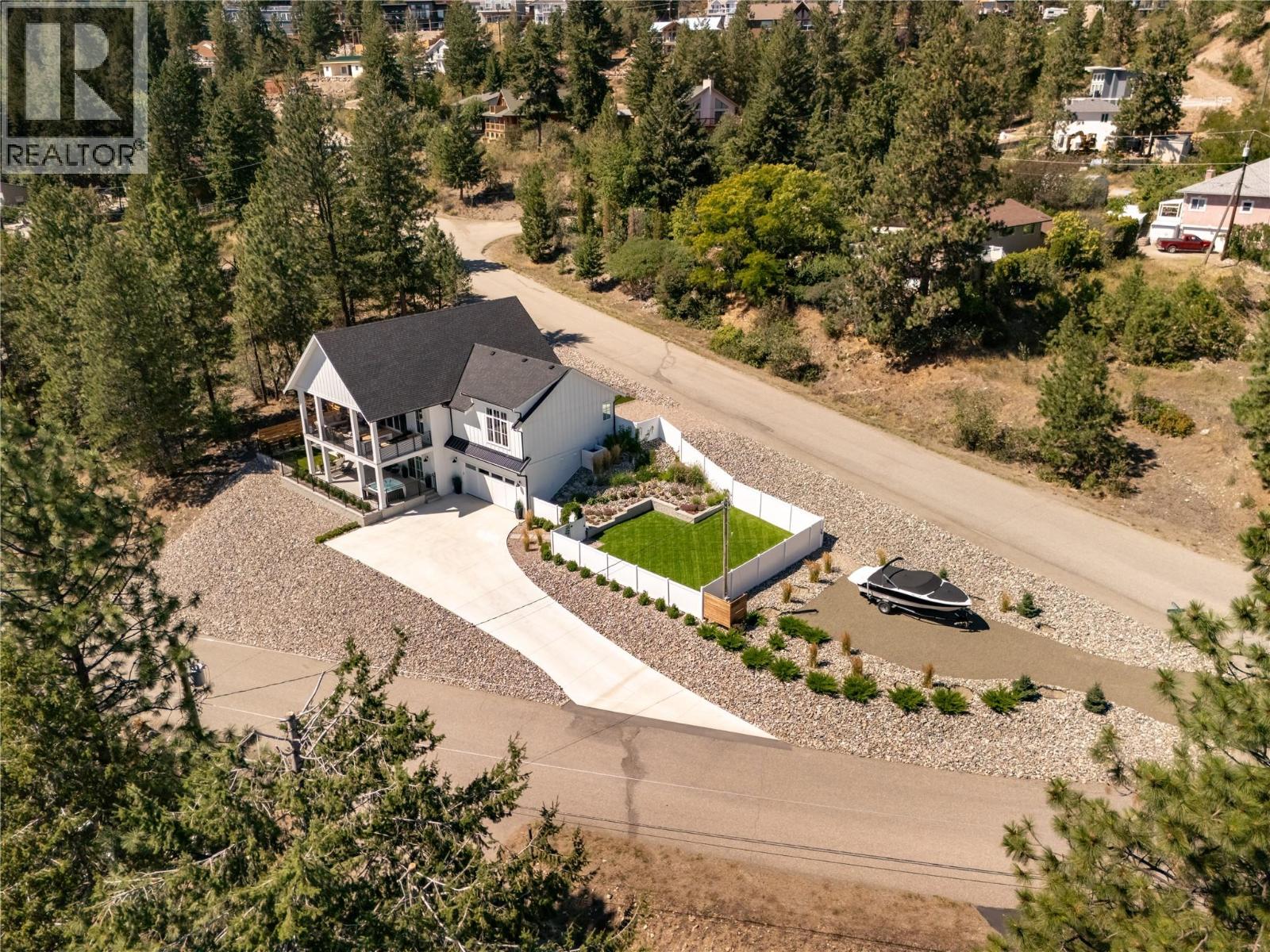 10320 Columbia Way, Vernon