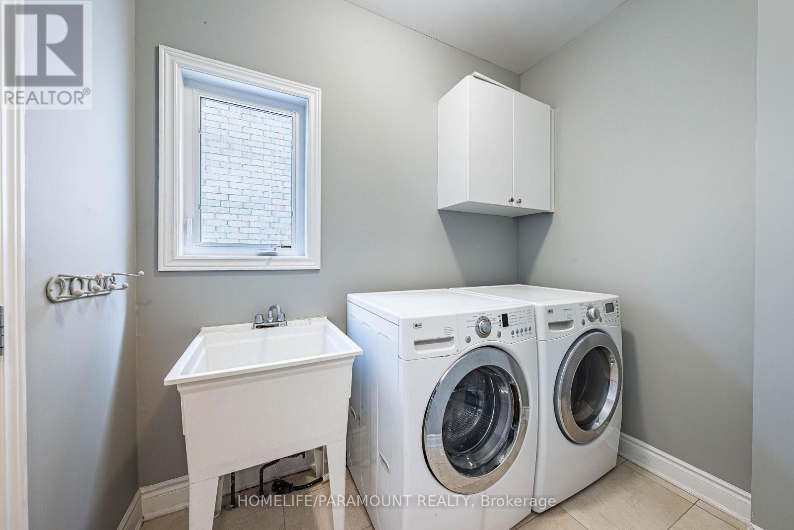121 HIGHMARK DRIVE - 28