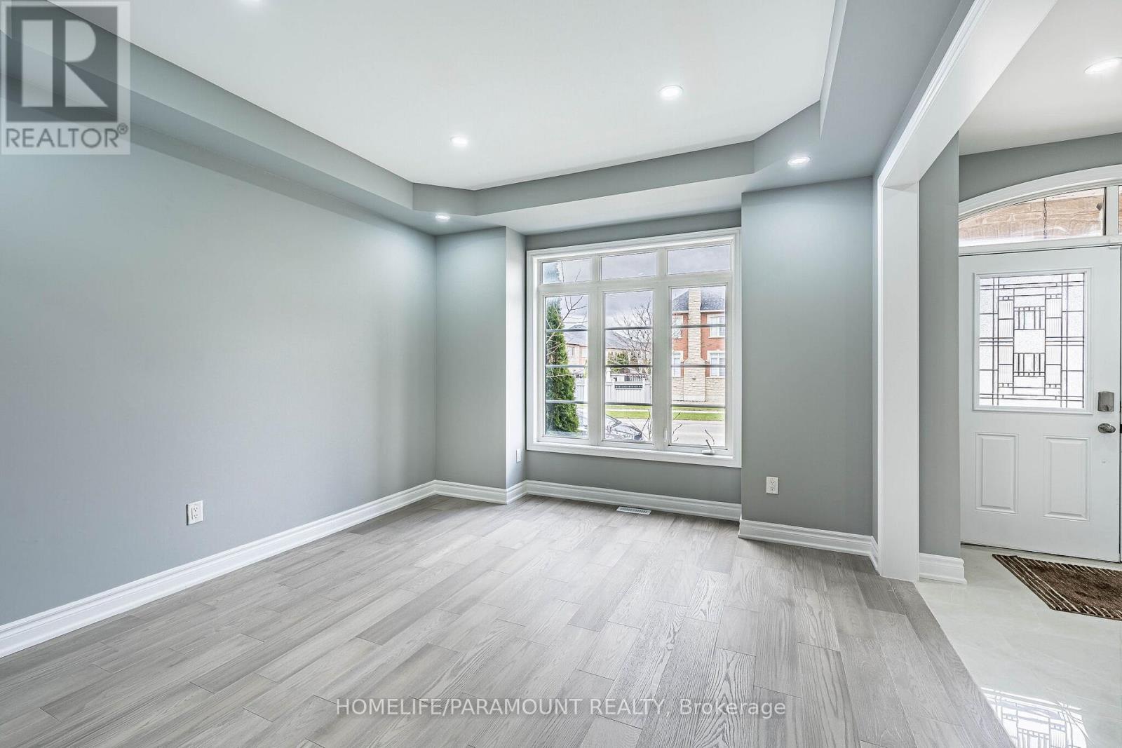 121 HIGHMARK DRIVE - 33