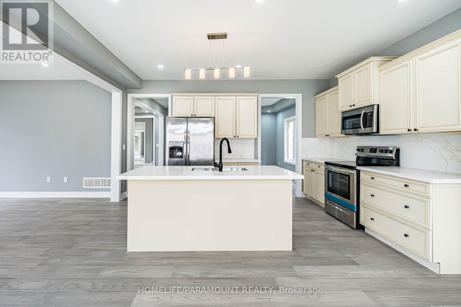 121 HIGHMARK DRIVE - 38