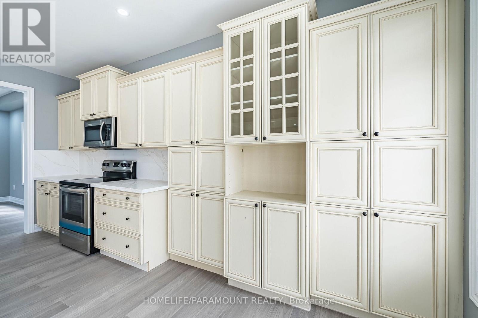 121 HIGHMARK DRIVE - 39