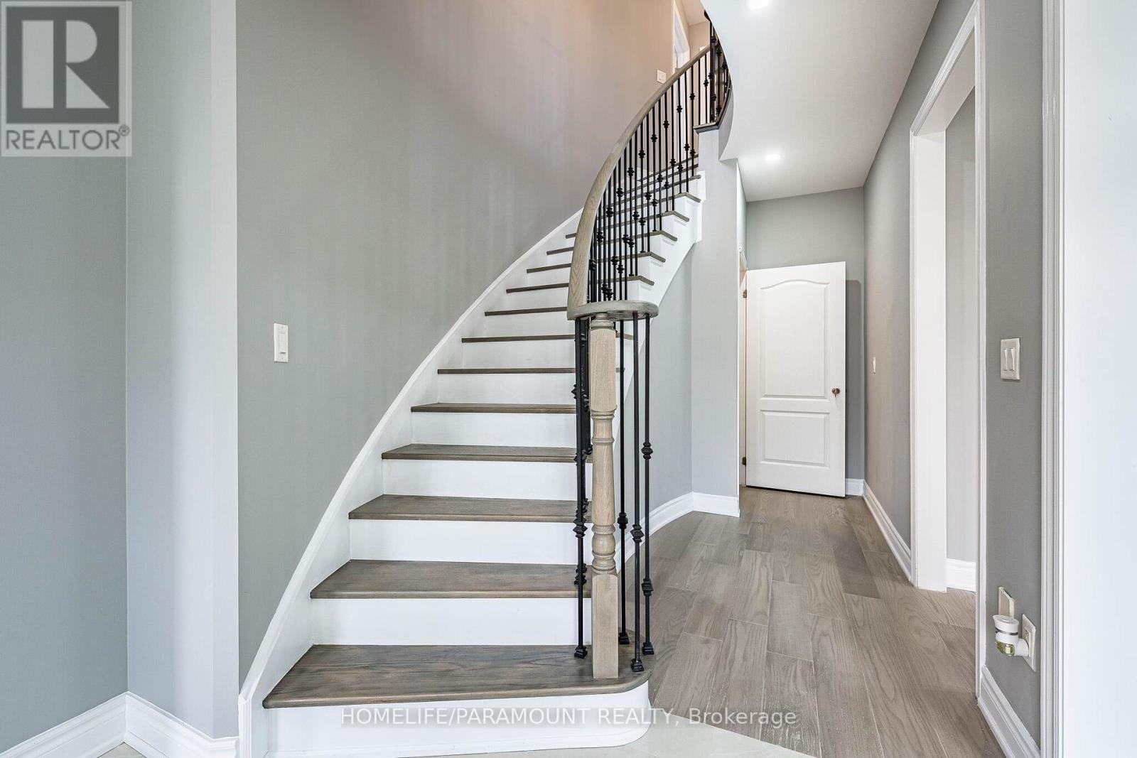 121 HIGHMARK DRIVE - 44