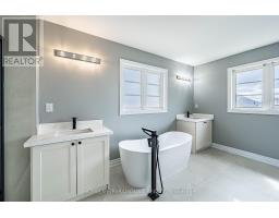 121 Highmark Drive, Vaughan, ON L4H0J6 Photo 17